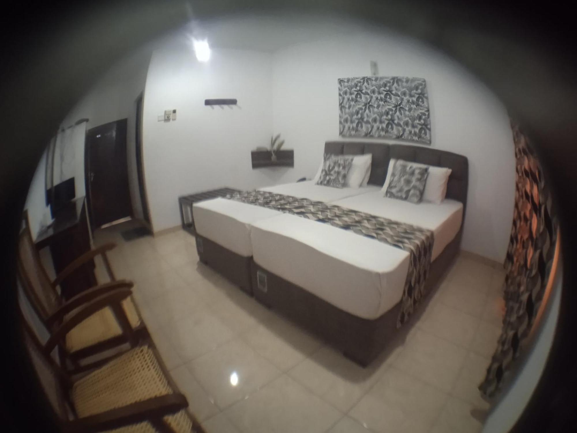 Larn'S Villa Hotel & Apartment Wadduwa Zewnętrze zdjęcie