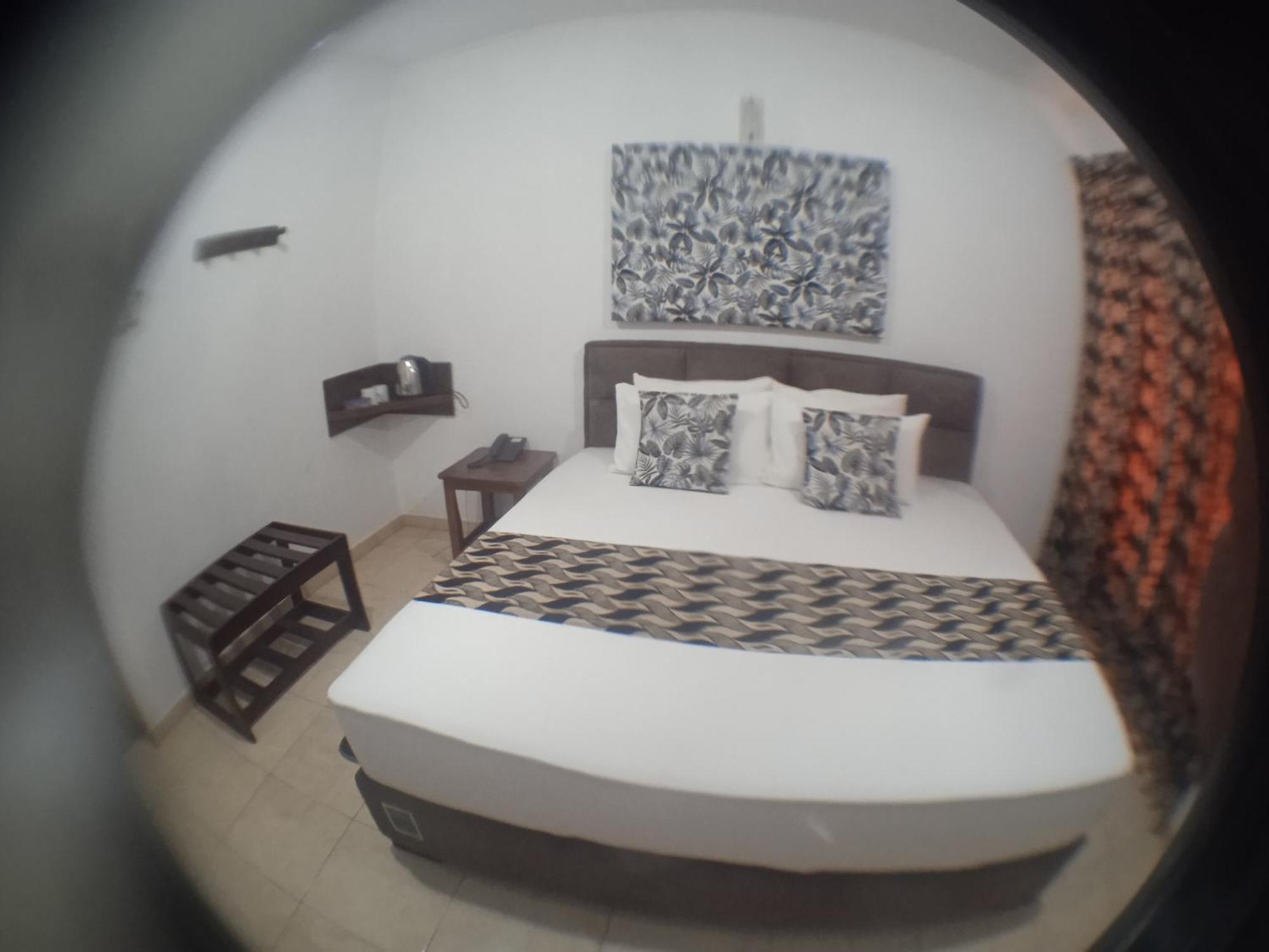 Larn'S Villa Hotel & Apartment Wadduwa Pokój zdjęcie