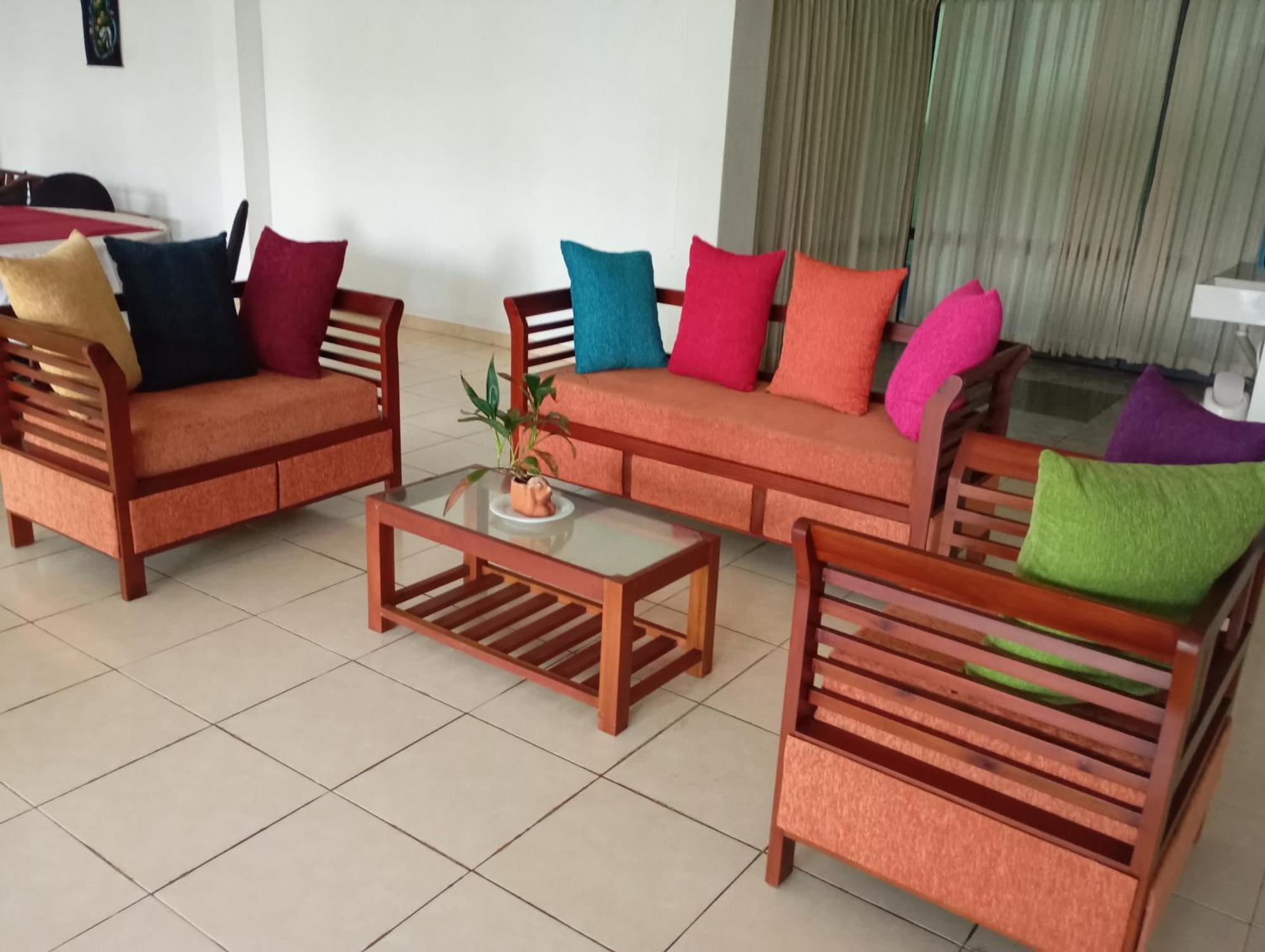 Larn'S Villa Hotel & Apartment Wadduwa Zewnętrze zdjęcie