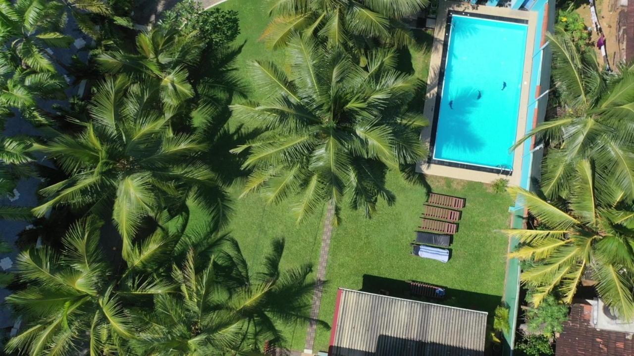 Larn'S Villa Hotel & Apartment Wadduwa Zewnętrze zdjęcie